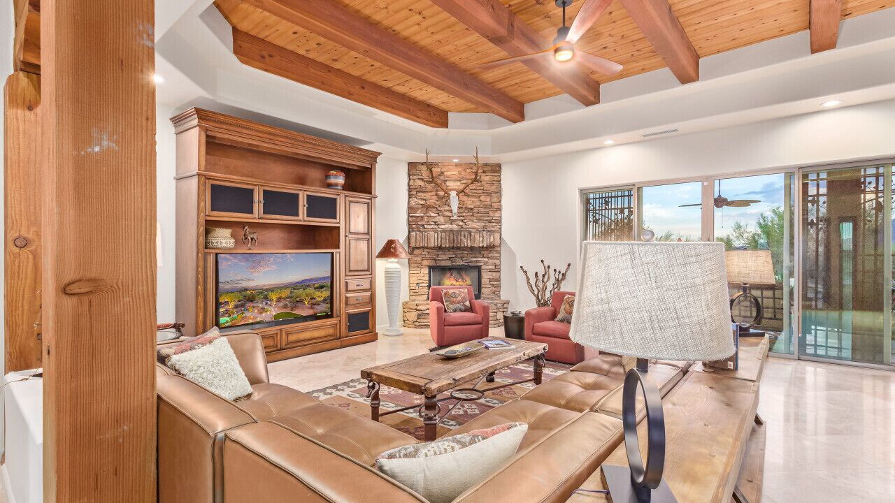 Photo of Livingroom in Rio Verde Foothills