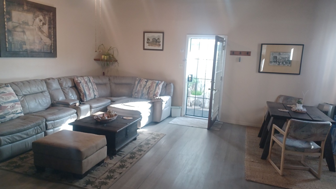 Photo of Livingroom in Lomita