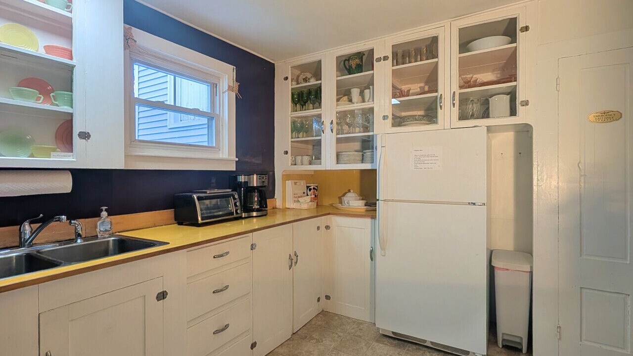 Photo of Kitchen in Shelburne