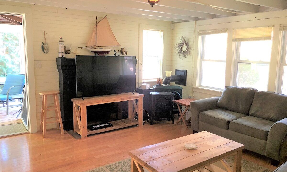 Photo of Bedroom in Brewster