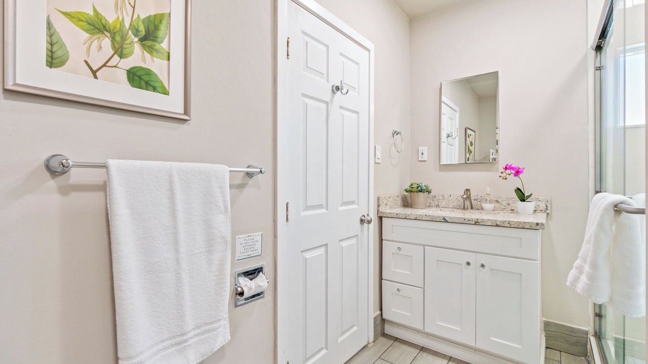 Photo of Bathroom in Alhambra