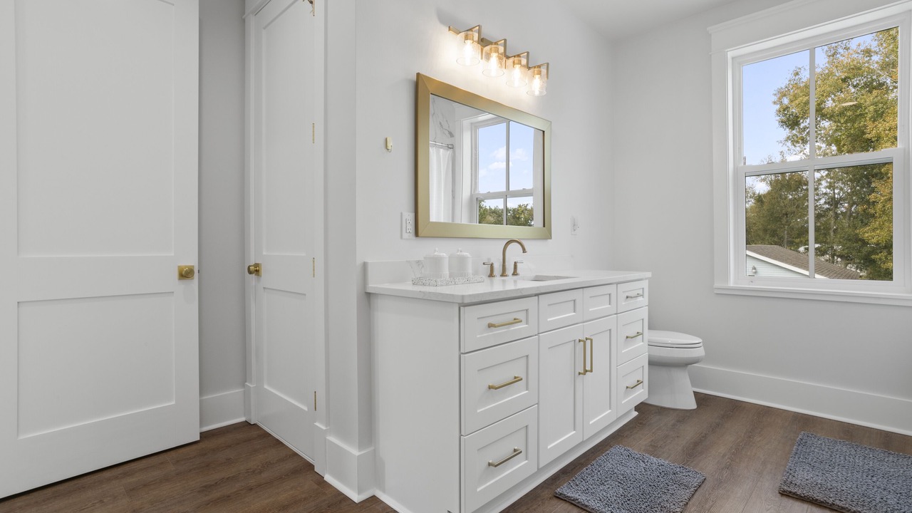 Photo of Bathroom in Bay St Louis