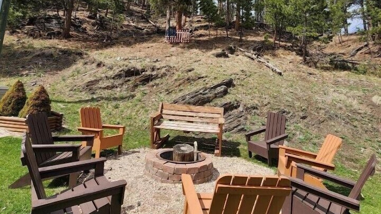 Photo of Outdoor in Hill City