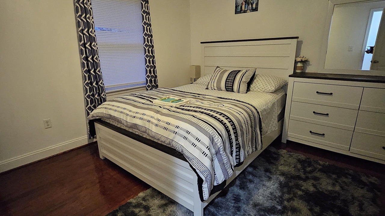 Photo of Bedroom in Fairmount Heights