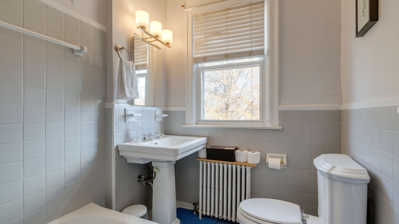 Photo of Bathroom in Le Droit Park