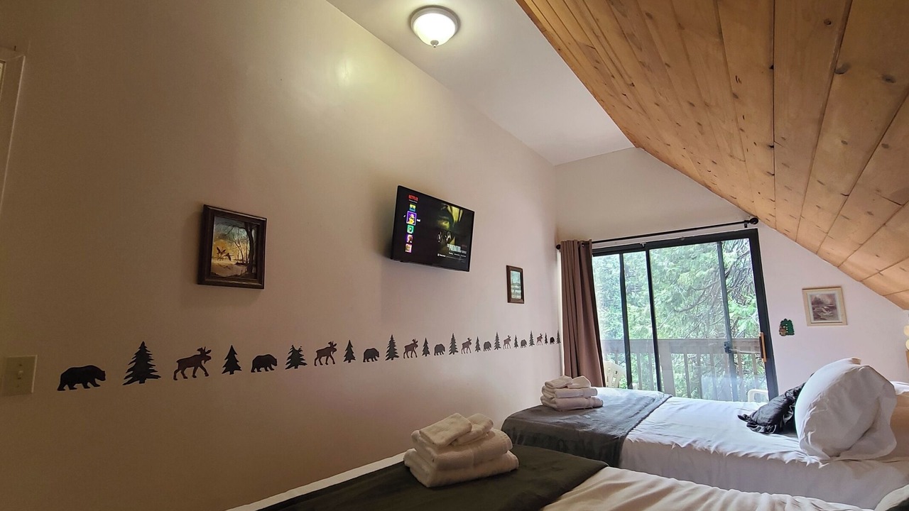 Photo of Bedroom in Alta Sierra
