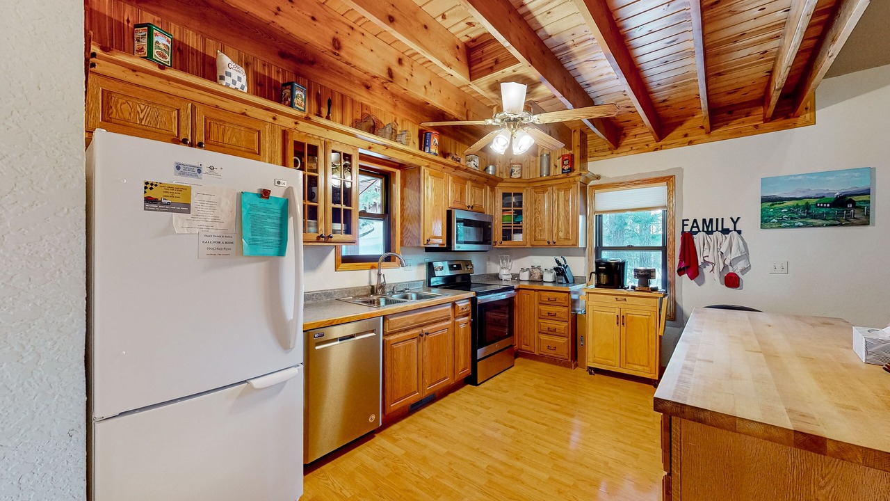 Photo of Kitchen in Lead