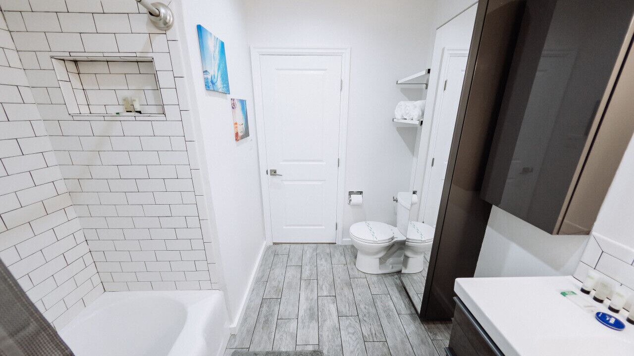 Photo of Bathroom in North Hollywood