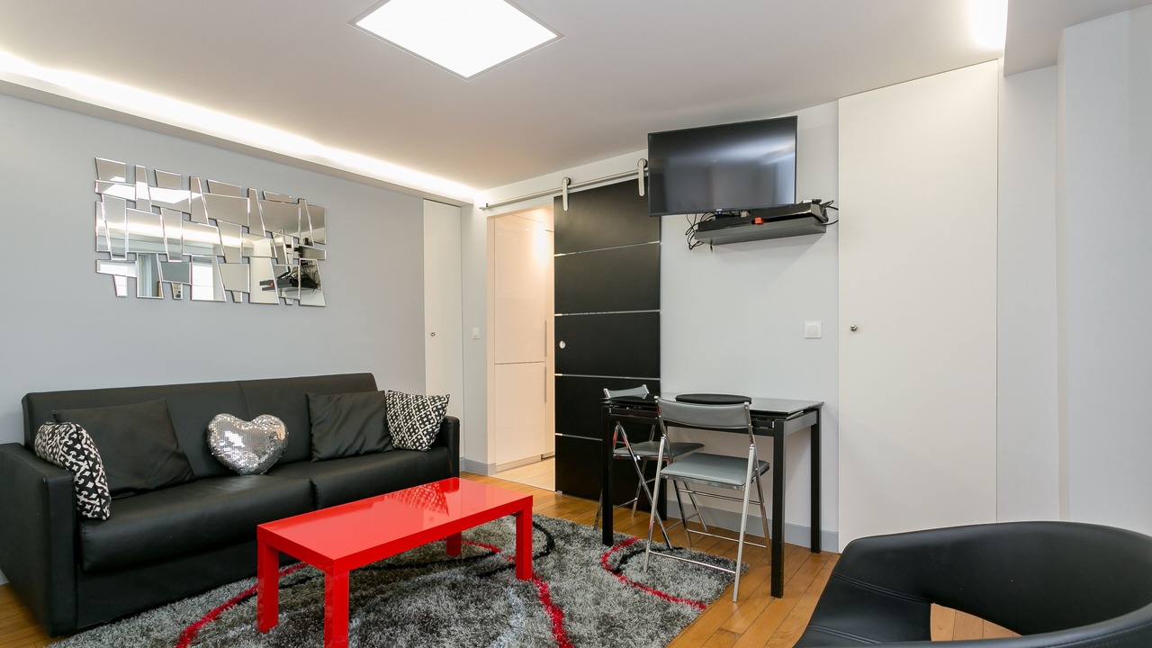 Photo of Livingroom in Quartier de la Place-Vendome