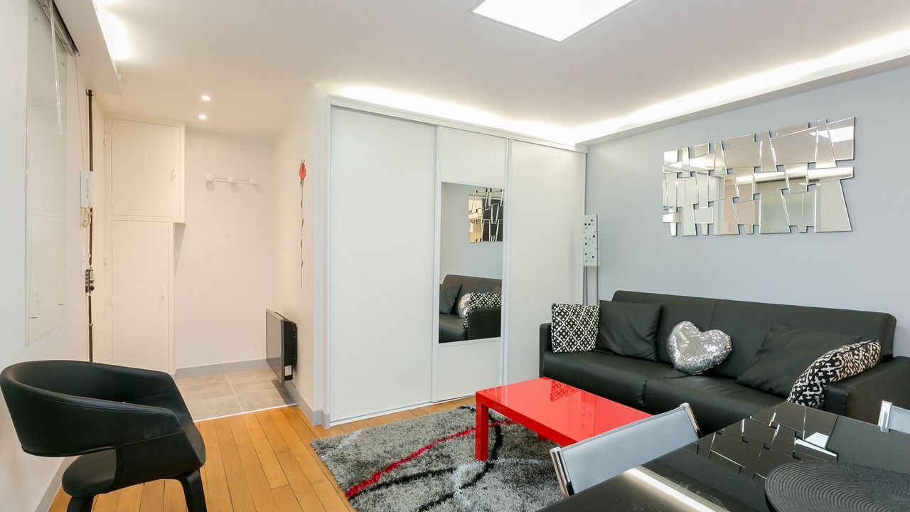 Photo of Livingroom in Quartier de la Place-Vendome