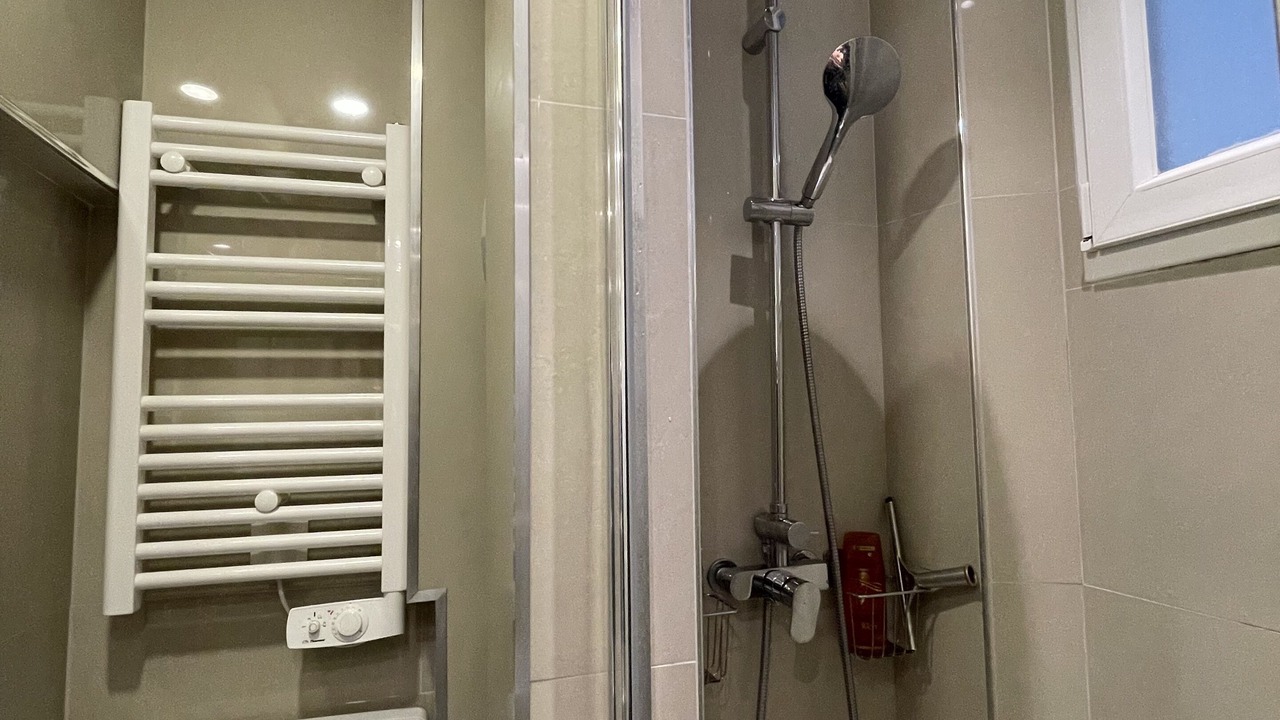 Photo of Bathroom in Necker