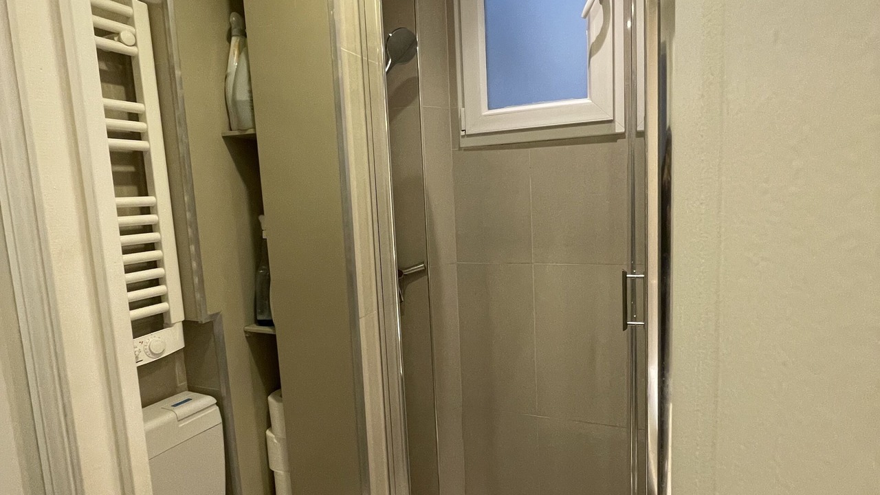 Photo of Bathroom in Necker