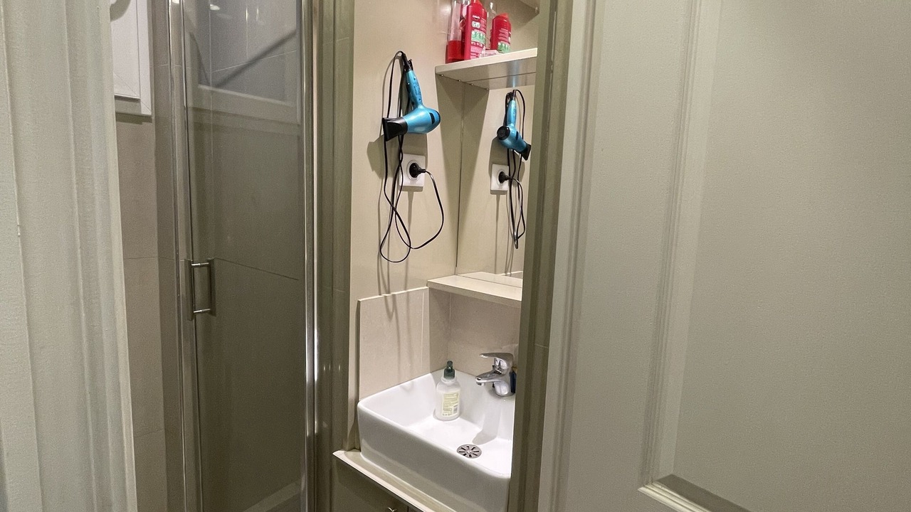 Photo of Bathroom in Necker
