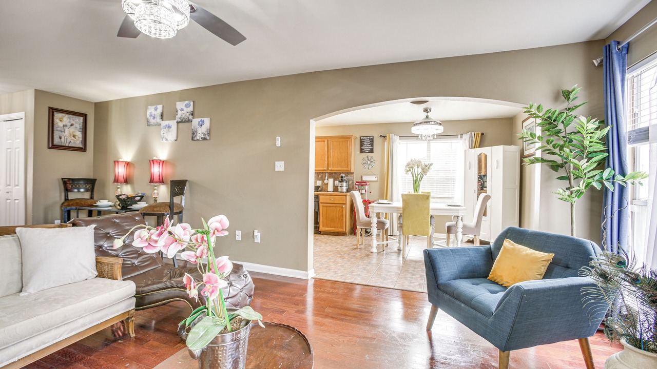 Photo of Livingroom in Denham Springs