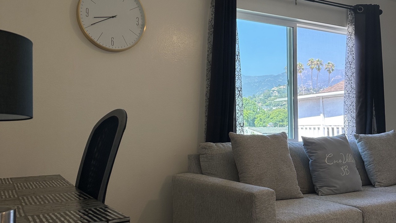 Photo of Livingroom in Eastside