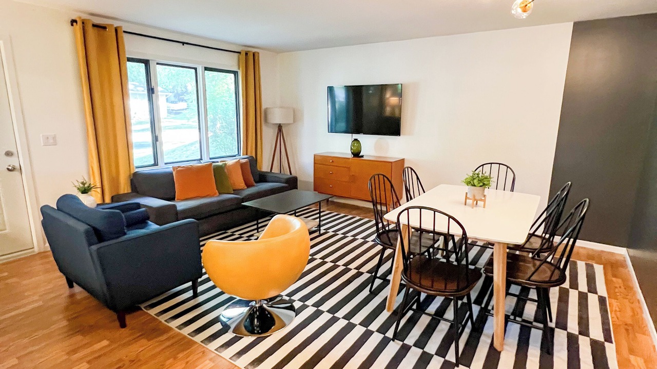 Photo of Livingroom in St. Paul
