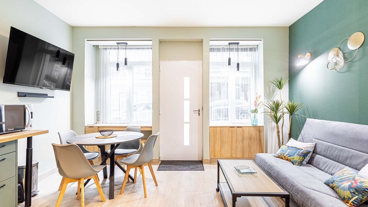 Photo of Livingroom in Quartier du Faubourg-Montmartre