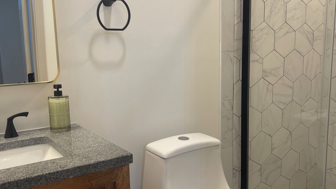 Photo of Bathroom in Mobile