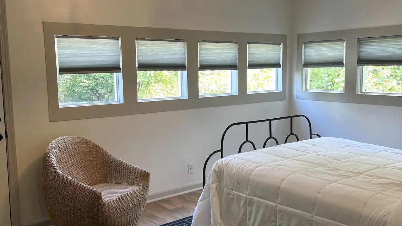 Photo of Bedroom in Mobile