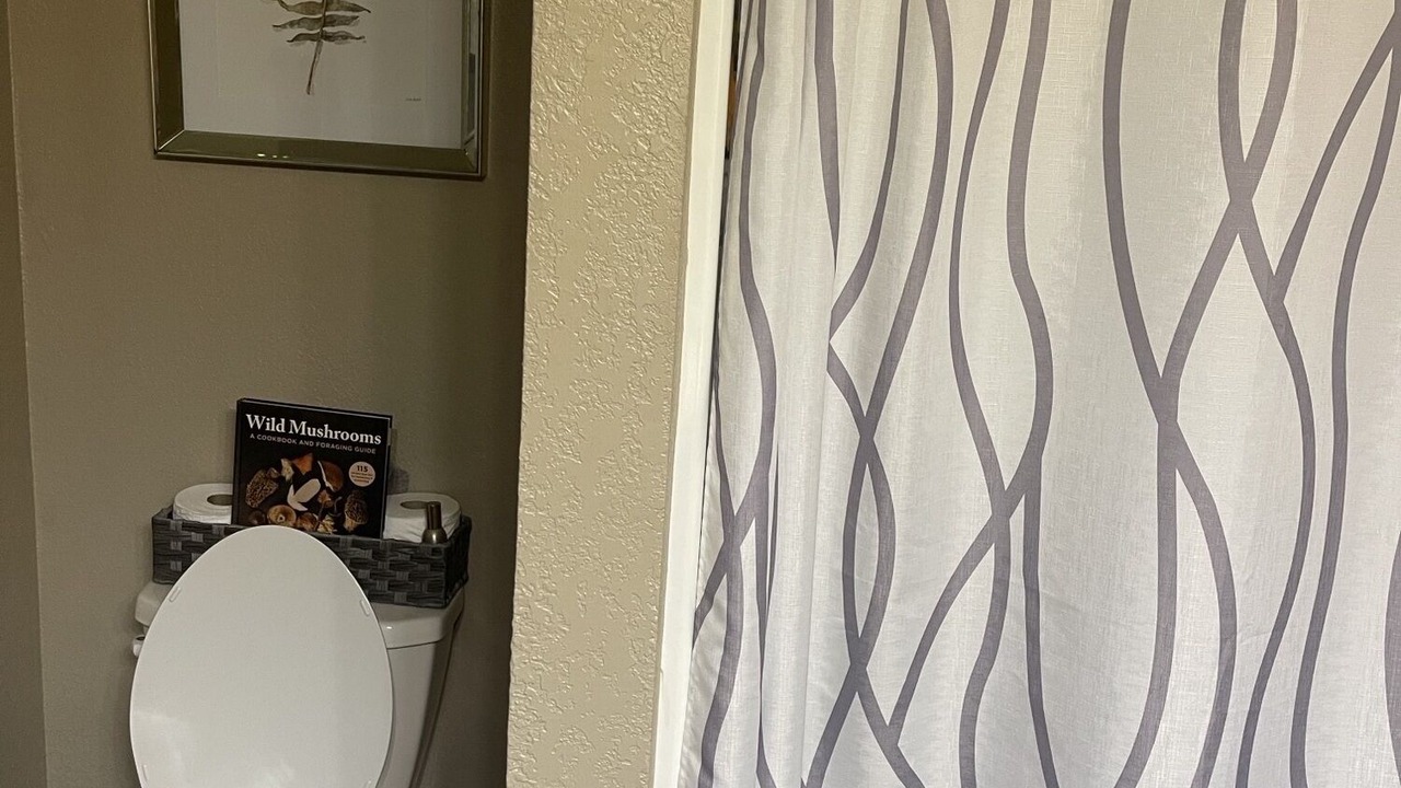 Photo of Bathroom in Pickett