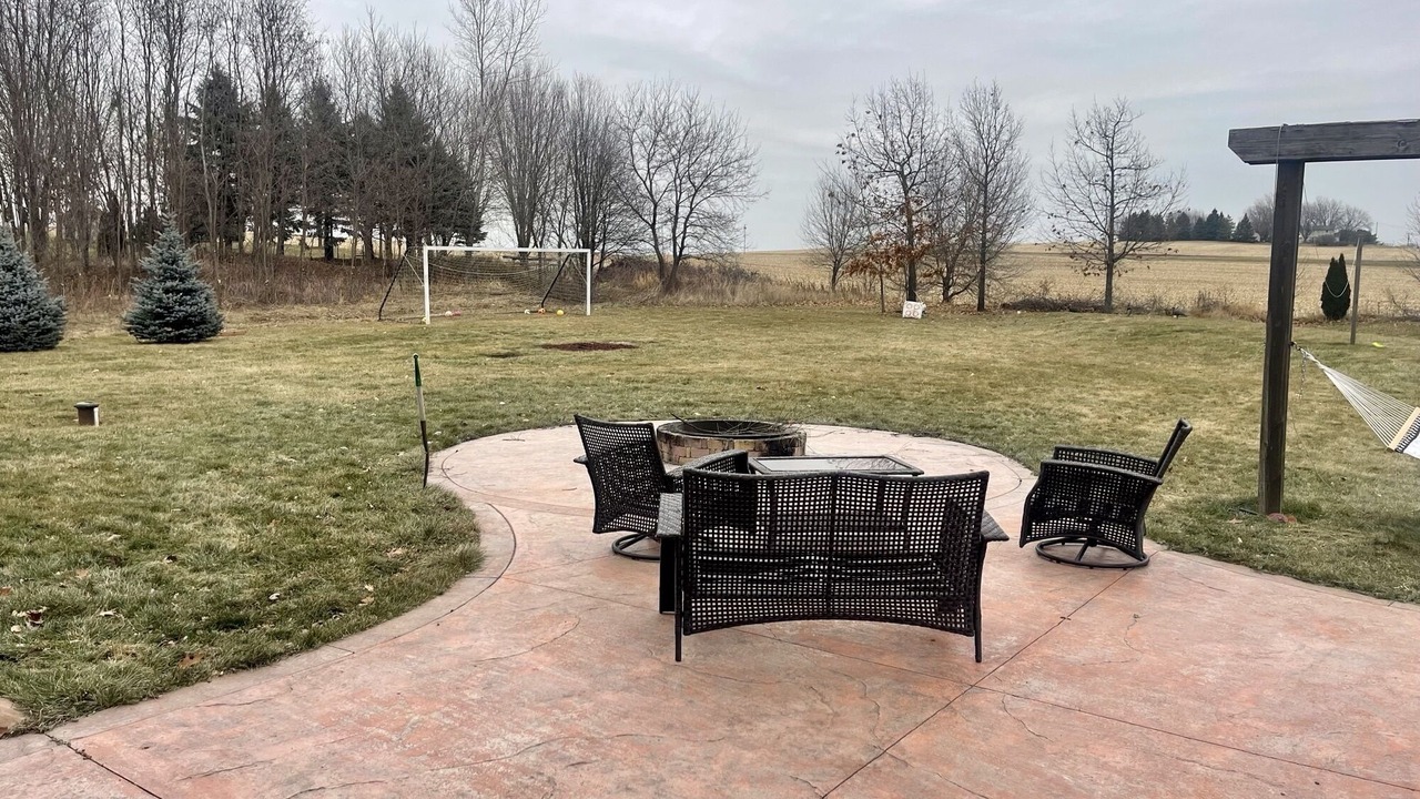 Photo of Outdoor in Pickett