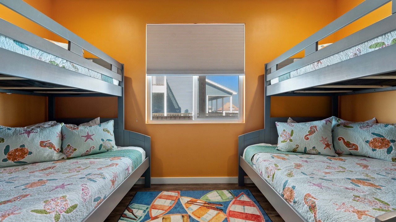 Photo of Bedroom in Dauphin Island