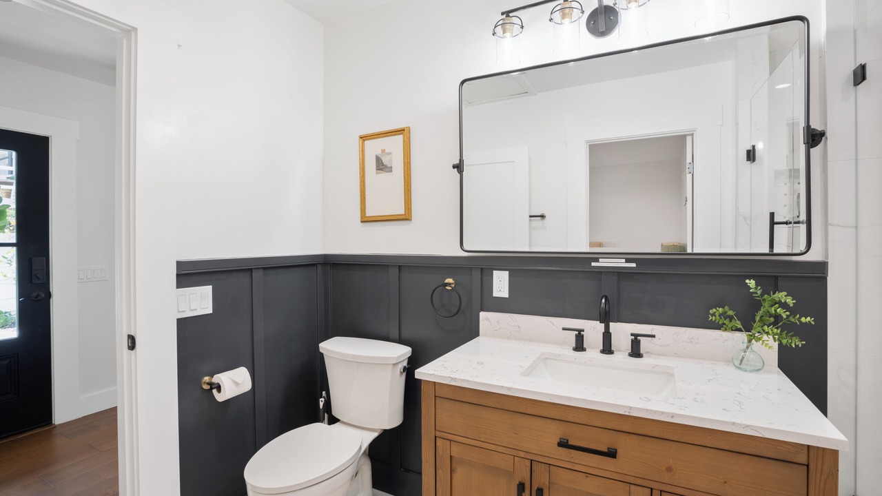 Photo of Bathroom in Laguna