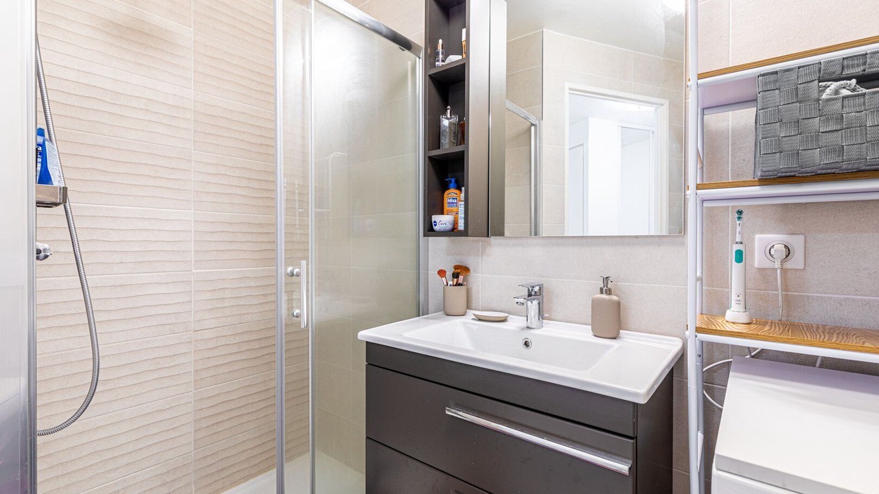 Photo of Bathroom in Issy-les-Moulineaux