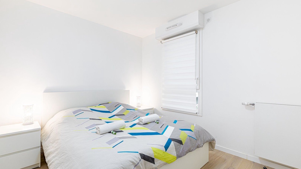 Photo of Bedroom in Issy-les-Moulineaux