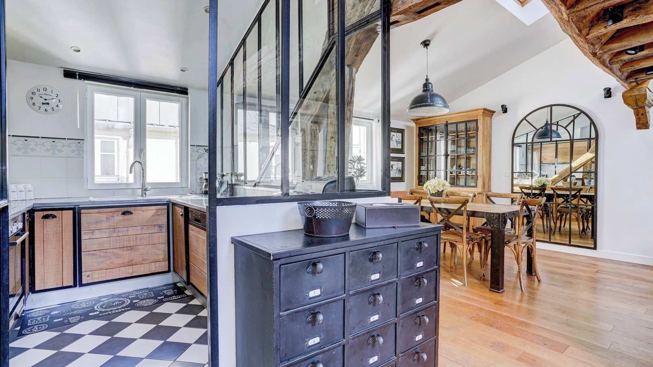 Photo of Kitchen in Notre-Dame-des-Champs