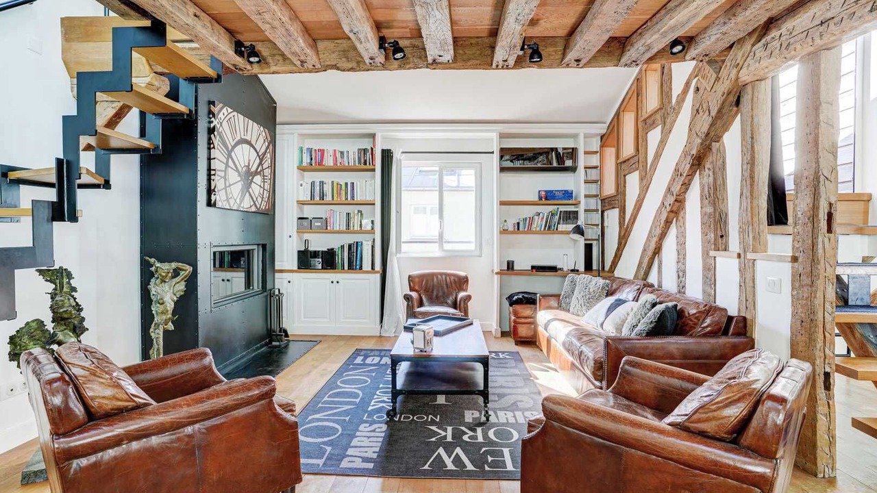 Photo of Livingroom in Notre-Dame-des-Champs