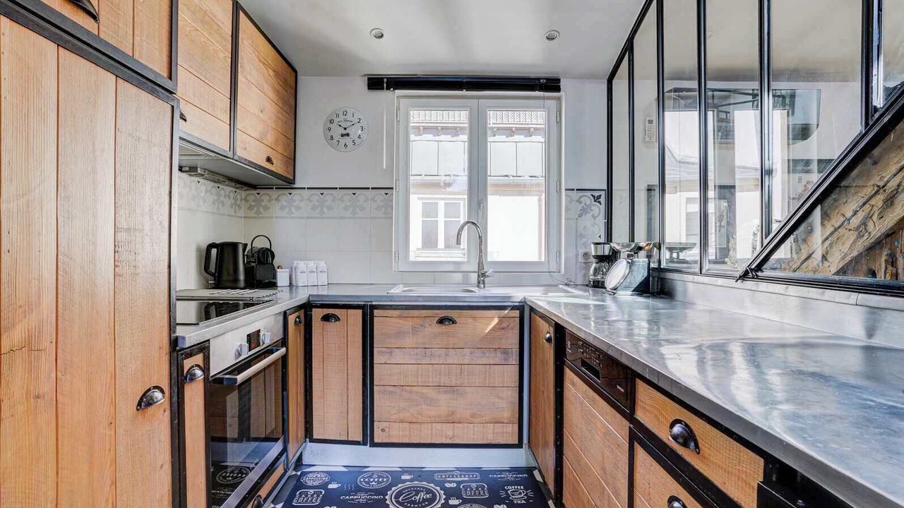 Photo of Kitchen in Notre-Dame-des-Champs