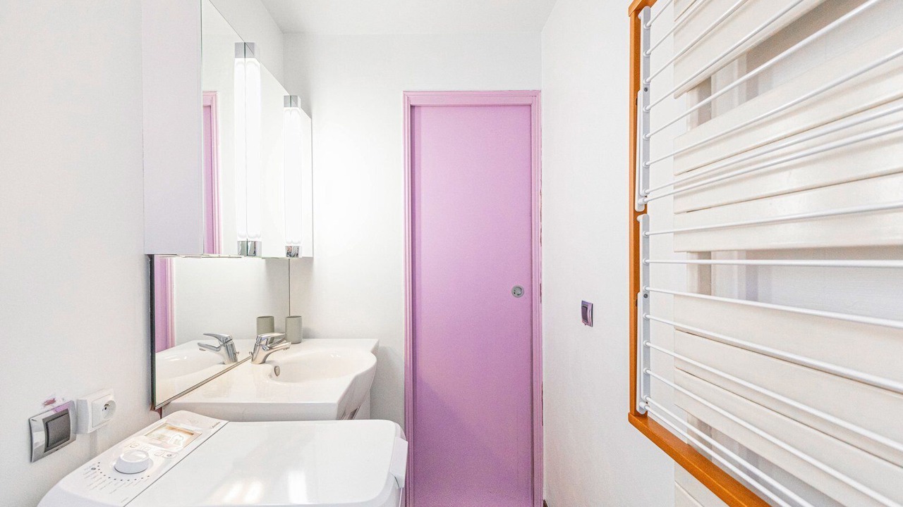 Photo of Bathroom in Quartier du Mail