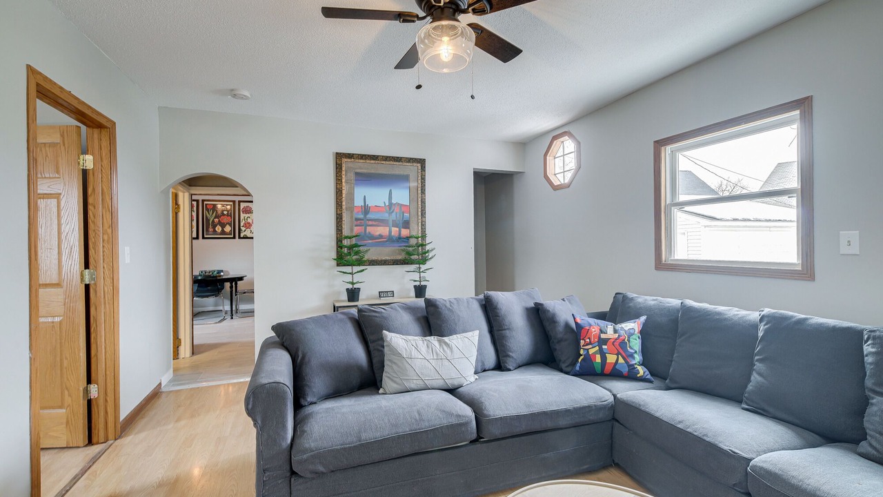 Photo of Livingroom in West Seventh