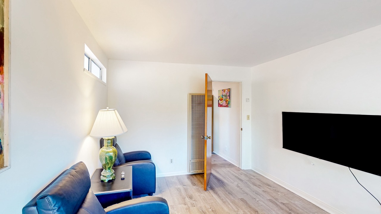 Photo of Livingroom in West Mesa