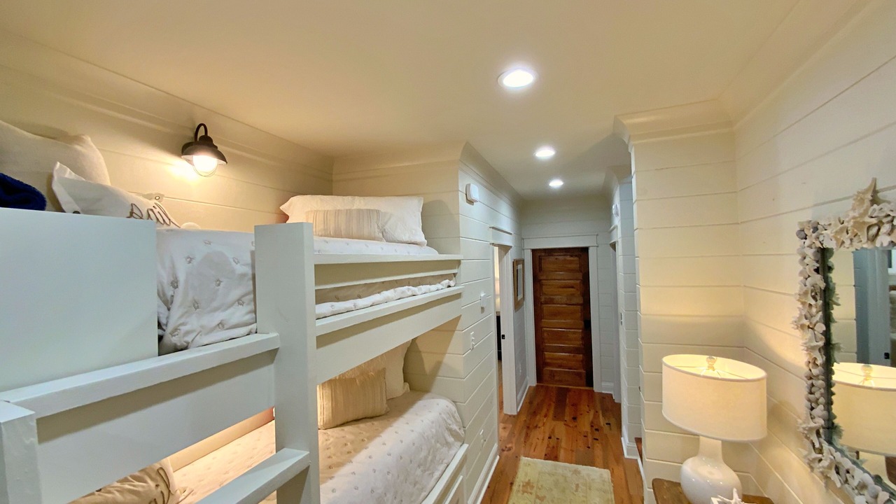 Photo of Bedroom in Surf Side Shores