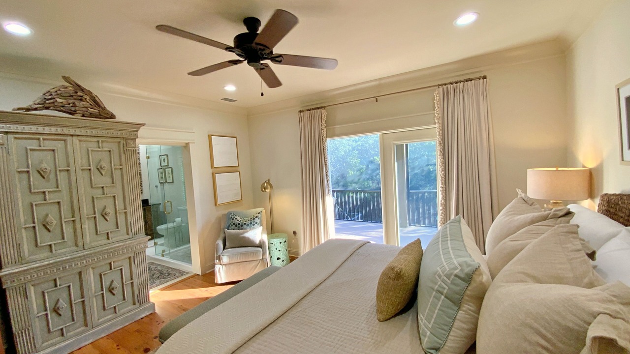 Photo of Bedroom in Surf Side Shores