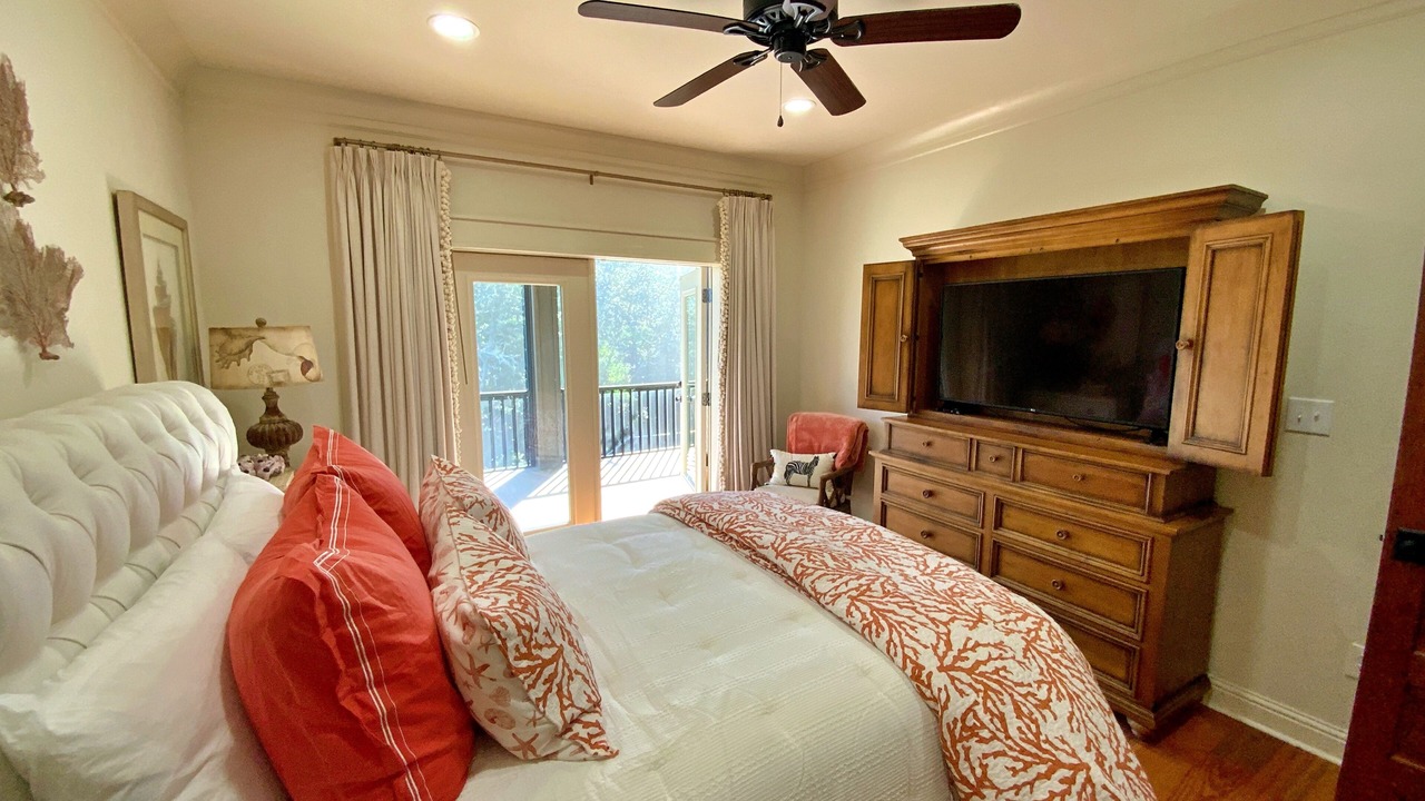 Photo of Bedroom in Surf Side Shores