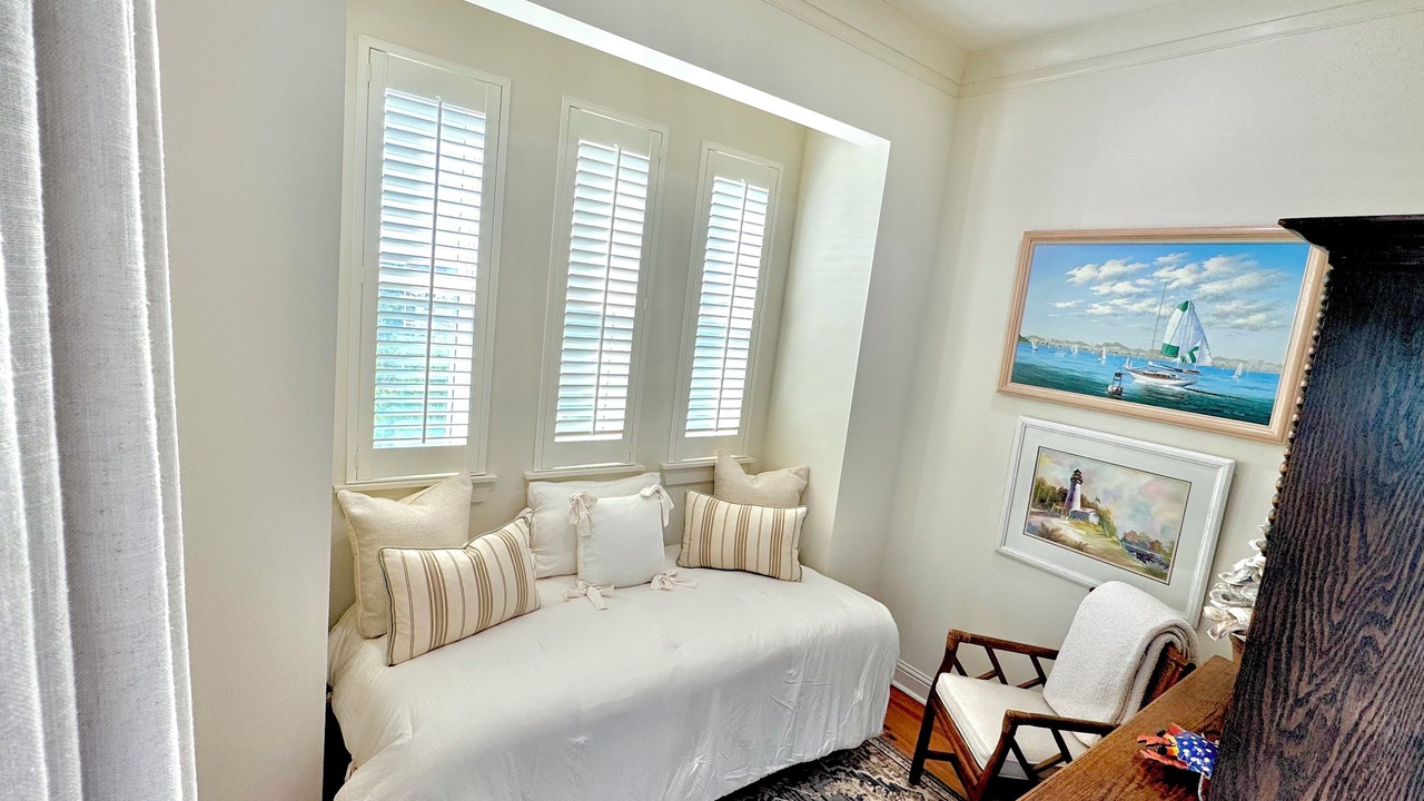 Photo of Bedroom in Surf Side Shores