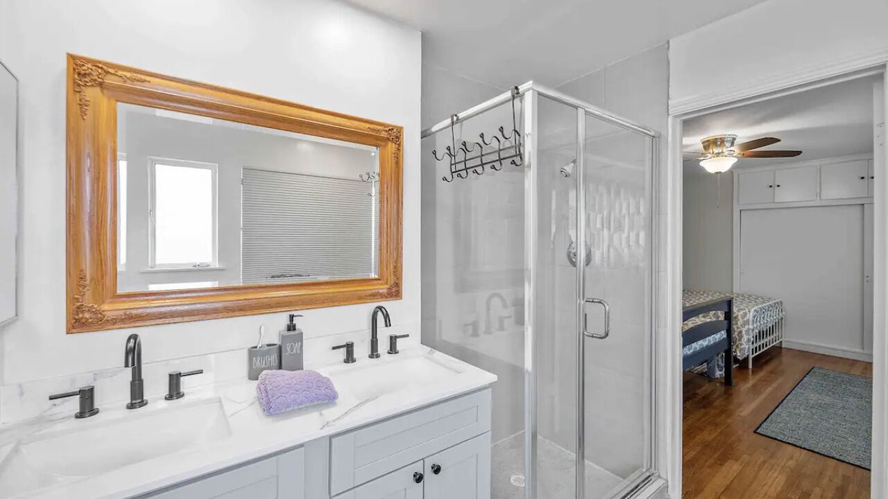 Photo of Bathroom in Carriage Square