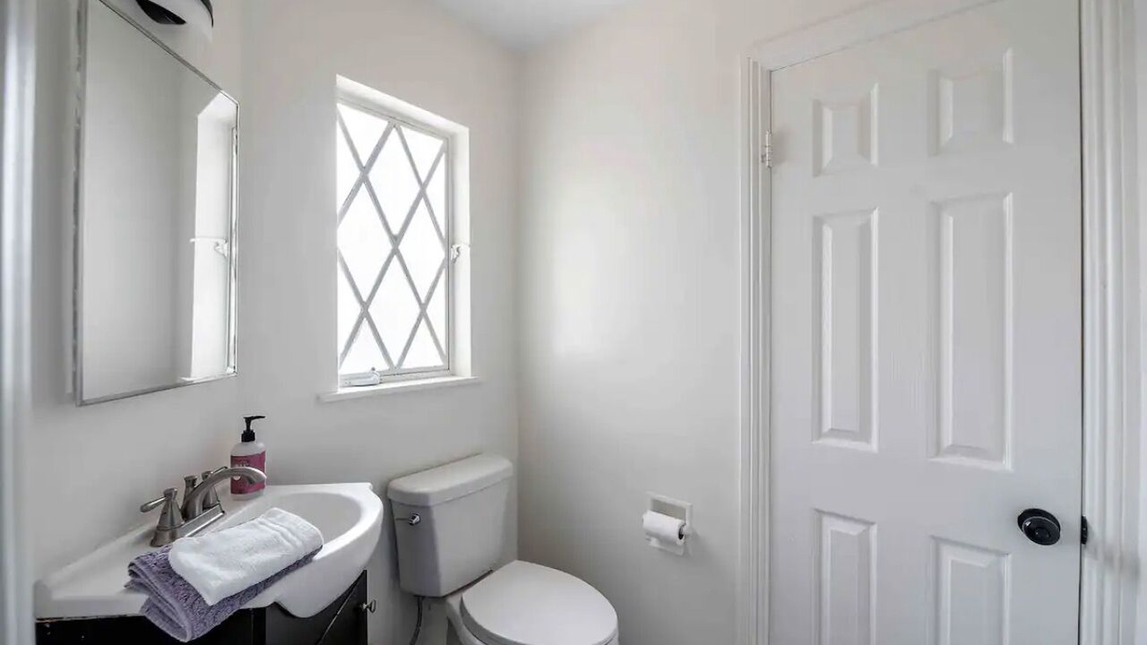 Photo of Bathroom in Carriage Square