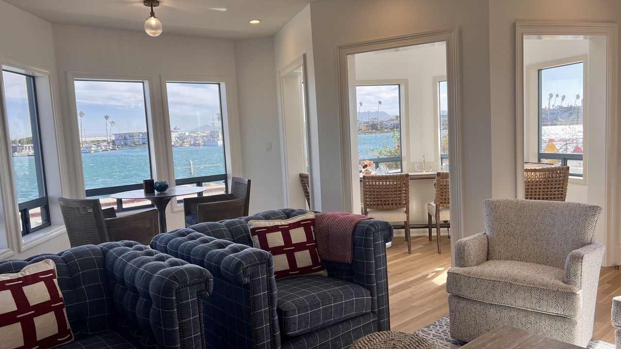 Photo of Livingroom in Hollywood