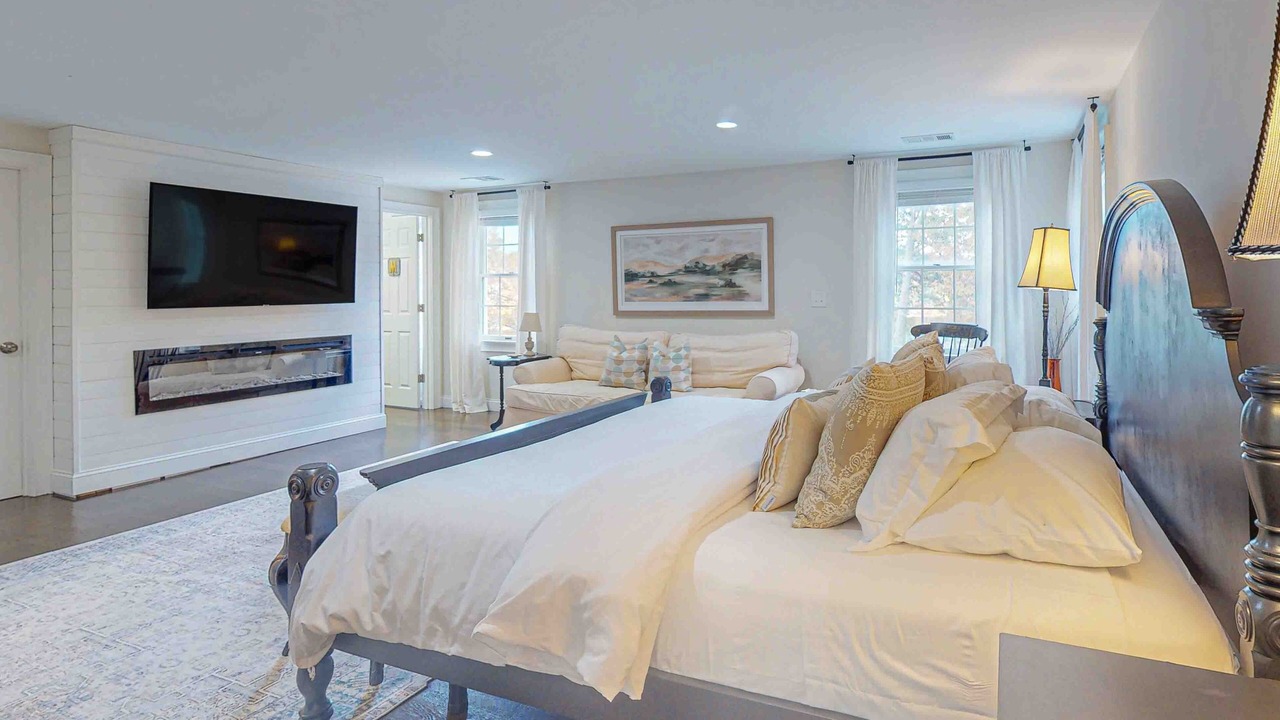 Photo of Bedroom in West Barnstable