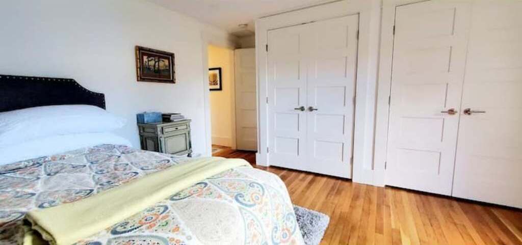 Photo of Bedroom in Jamestown