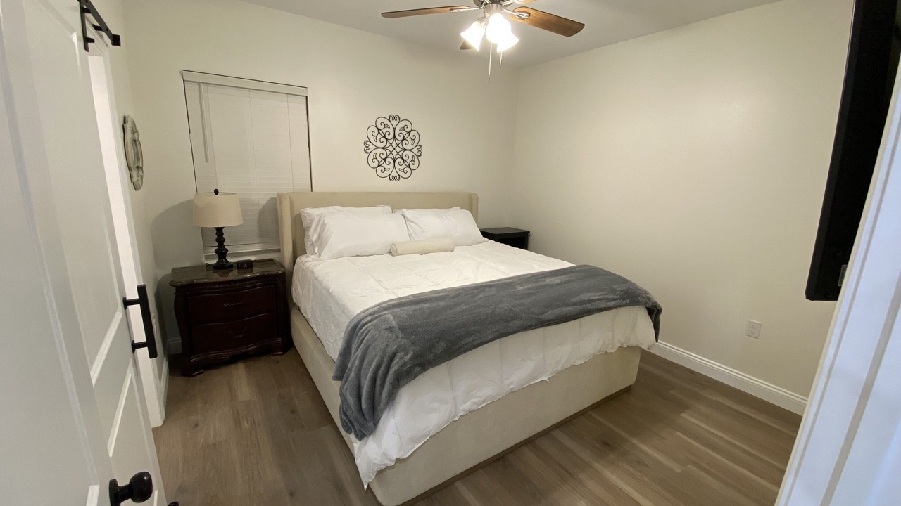 Photo of Bedroom in Waveland