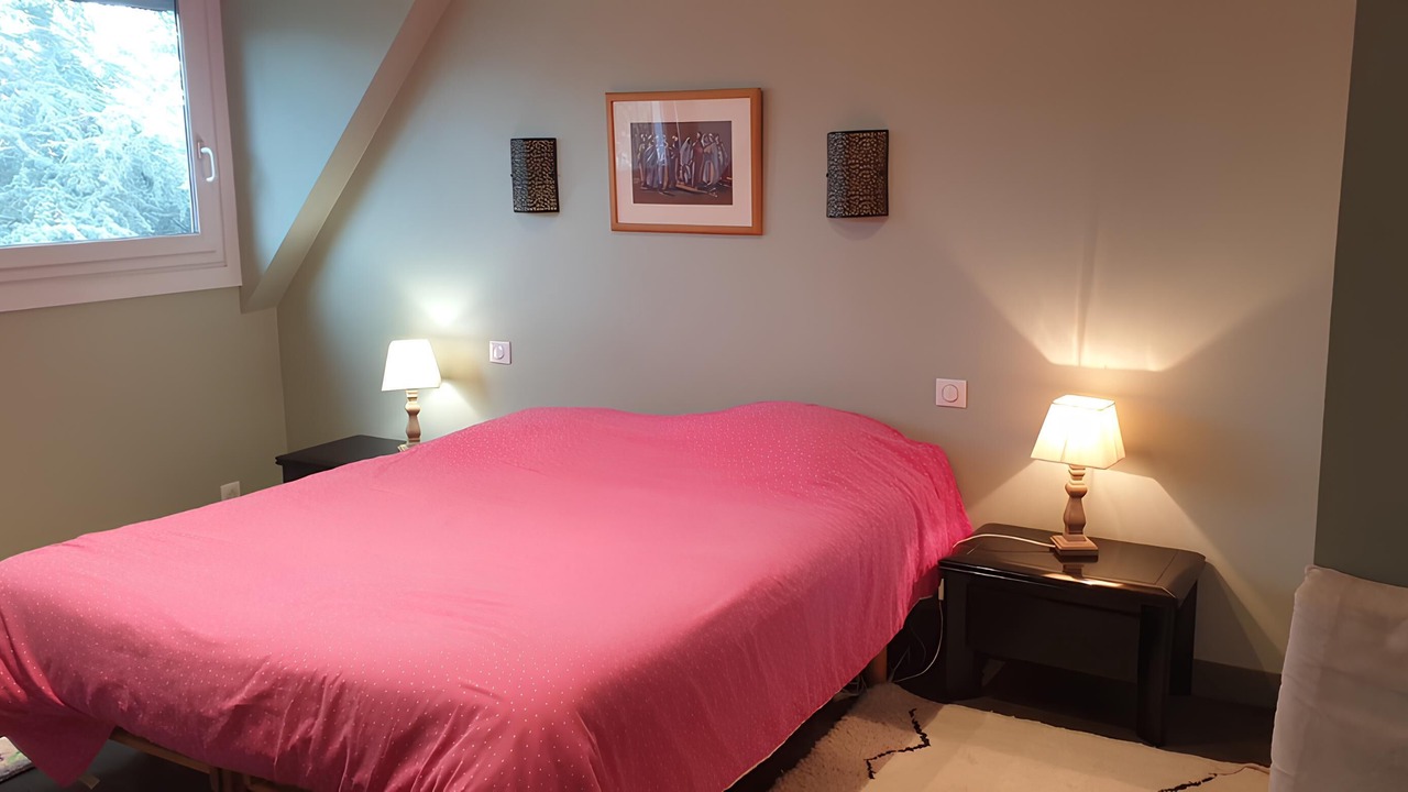 Photo of Bedroom in Les-Loges-en-Josas