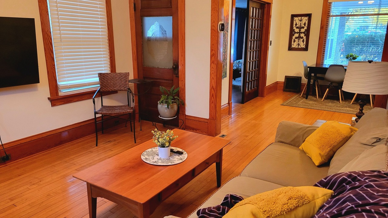 Photo of Livingroom in Kutzky Park