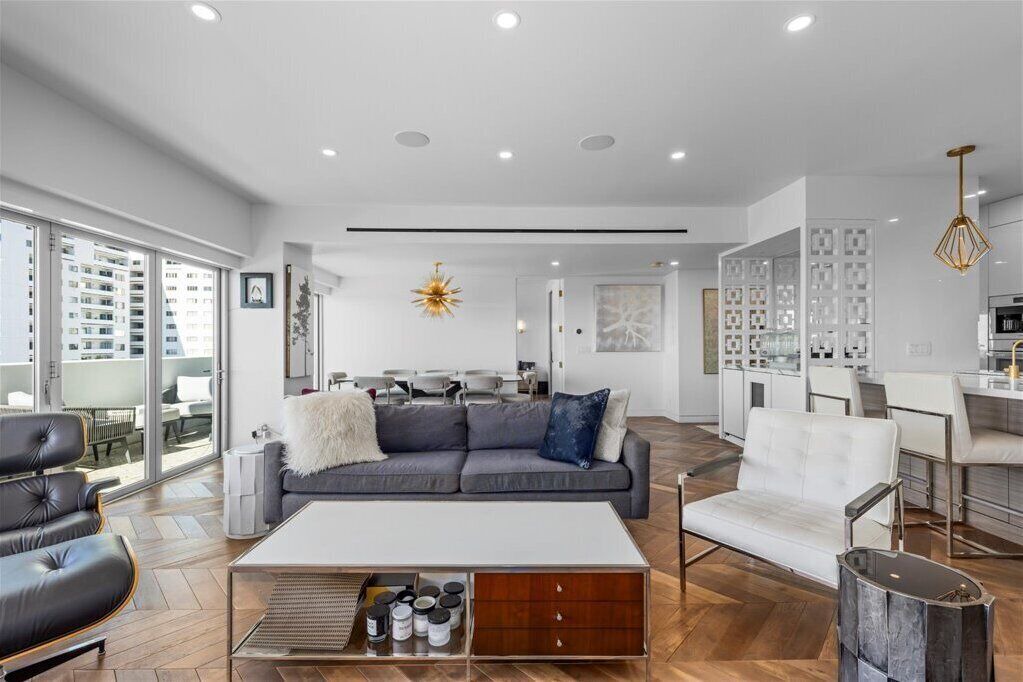 Photo of Livingroom in Hollywood