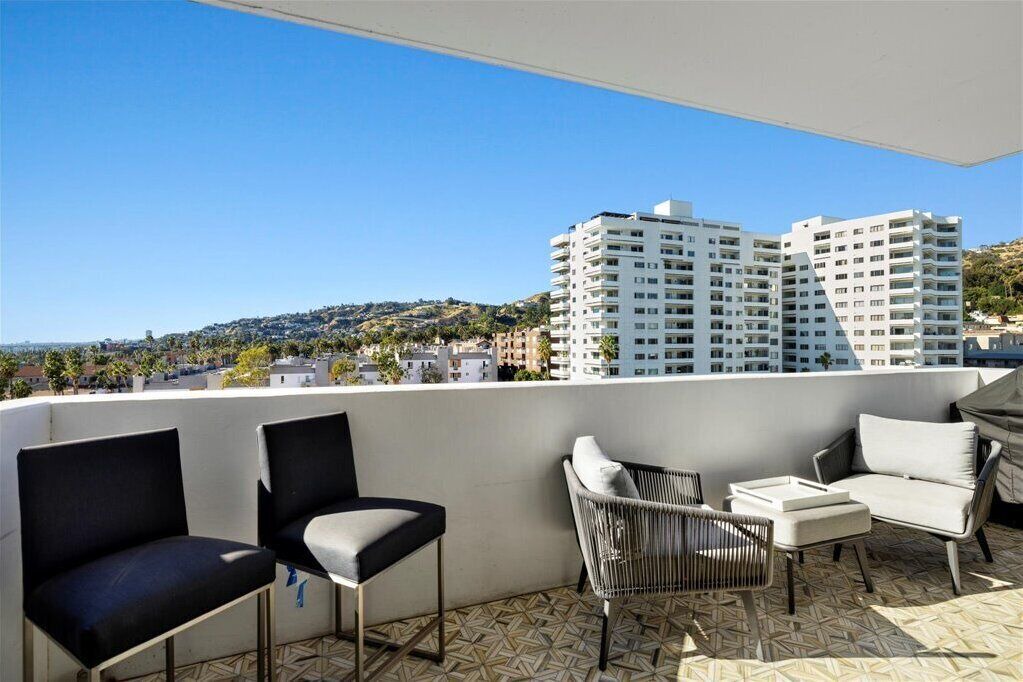 Photo of Patio Balcony in Hollywood