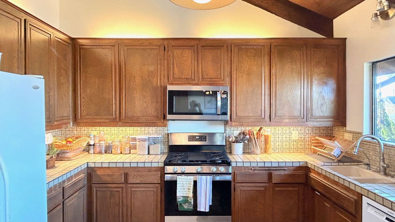 Photo of Kitchen in Pierpont Bay